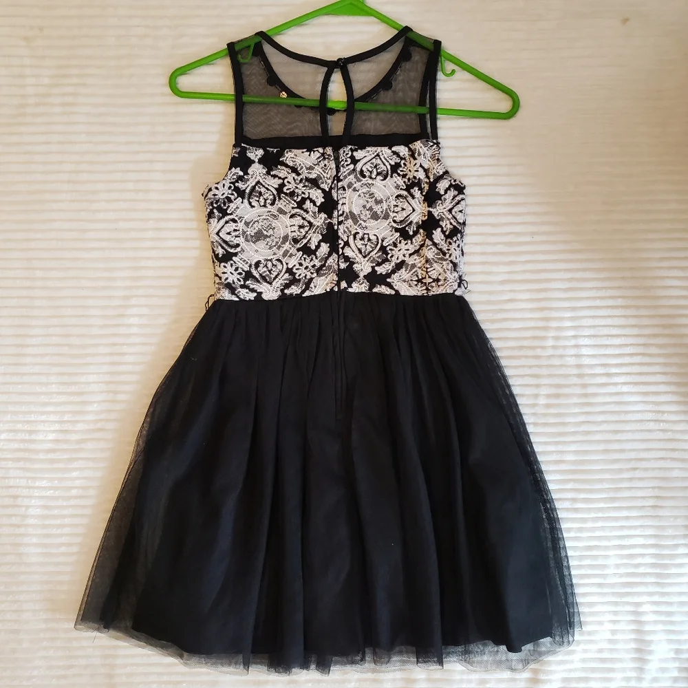 My Michelle chic black